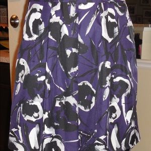 Ann taylor floral purple black silk skirt. 8P
